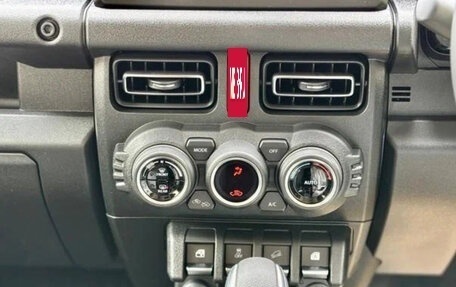 Suzuki Jimny, 2023 год, 1 300 000 рублей, 15 фотография