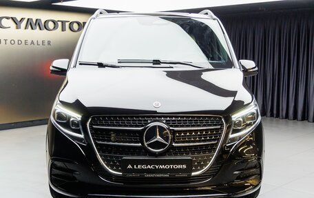 Mercedes-Benz V-Класс, 2026 год, 14 970 000 рублей, 2 фотография