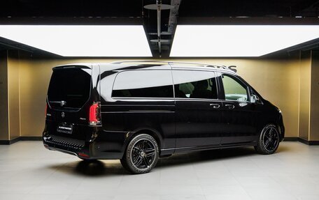 Mercedes-Benz V-Класс, 2026 год, 14 970 000 рублей, 3 фотография
