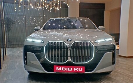 BMW 7 серия, 2025 год, 18 500 000 рублей, 2 фотография