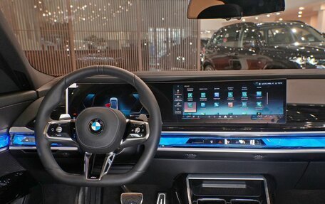 BMW 7 серия, 2025 год, 18 500 000 рублей, 14 фотография