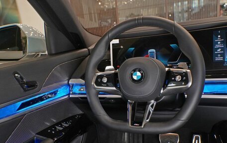 BMW 7 серия, 2025 год, 18 500 000 рублей, 15 фотография