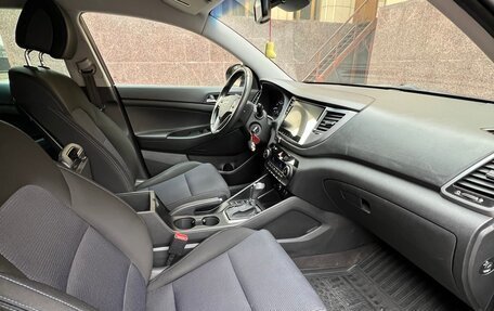 Hyundai Tucson III, 2017 год, 1 900 000 рублей, 18 фотография