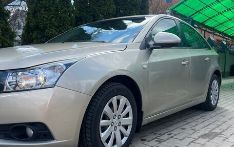 Chevrolet Cruze II, 2010 год, 475 000 рублей, 2 фотография
