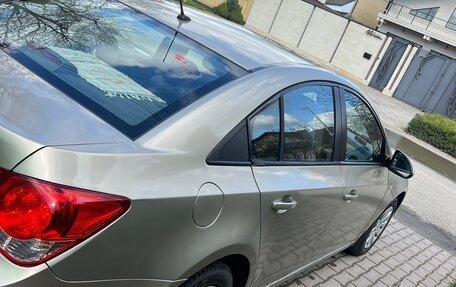 Chevrolet Cruze II, 2010 год, 475 000 рублей, 4 фотография