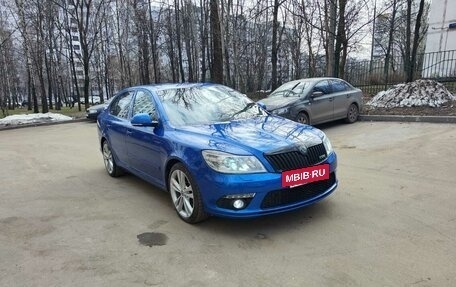 Skoda Octavia RS, 2011 год, 895 000 рублей, 2 фотография