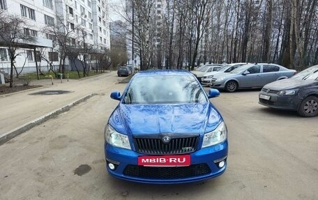 Skoda Octavia RS, 2011 год, 895 000 рублей, 3 фотография