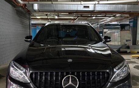 Mercedes-Benz C-Класс, 2015 год, 1 700 000 рублей, 2 фотография