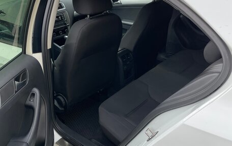 Volkswagen Jetta VI, 2018 год, 1 370 000 рублей, 9 фотография