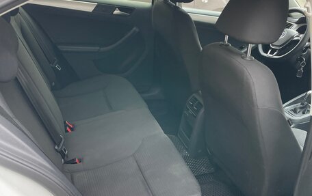 Volkswagen Jetta VI, 2018 год, 1 370 000 рублей, 7 фотография