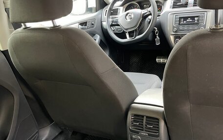 Volkswagen Jetta VI, 2018 год, 1 370 000 рублей, 8 фотография