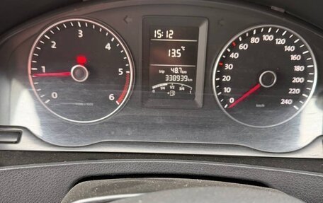 Volkswagen Transporter T5 рестайлинг, 2013 год, 1 350 000 рублей, 5 фотография