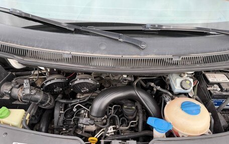 Volkswagen Transporter T5 рестайлинг, 2013 год, 1 350 000 рублей, 12 фотография