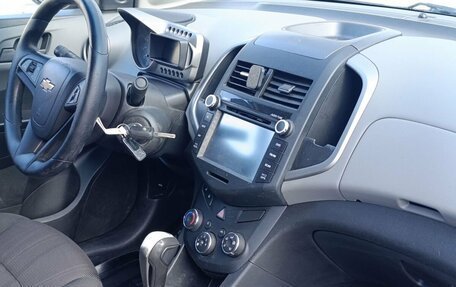 Chevrolet Aveo III, 2015 год, 580 000 рублей, 10 фотография