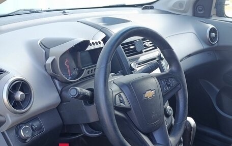 Chevrolet Aveo III, 2015 год, 580 000 рублей, 9 фотография