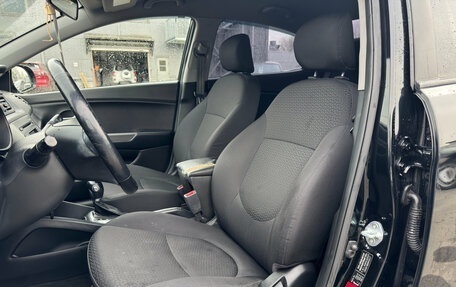 KIA Rio III рестайлинг, 2017 год, 1 049 000 рублей, 12 фотография