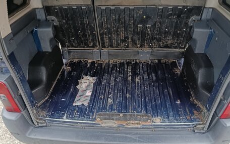 Peugeot Partner II рестайлинг 2, 2002 год, 165 000 рублей, 8 фотография