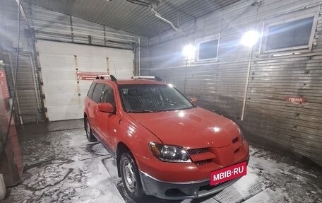 Mitsubishi Outlander III рестайлинг 3, 2003 год, 550 000 рублей, 3 фотография