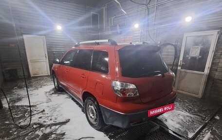 Mitsubishi Outlander III рестайлинг 3, 2003 год, 550 000 рублей, 4 фотография