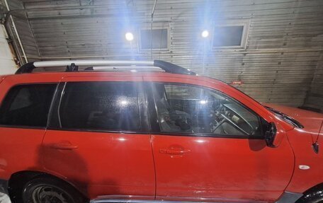 Mitsubishi Outlander III рестайлинг 3, 2003 год, 550 000 рублей, 7 фотография