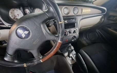 Mitsubishi Outlander III рестайлинг 3, 2003 год, 550 000 рублей, 10 фотография