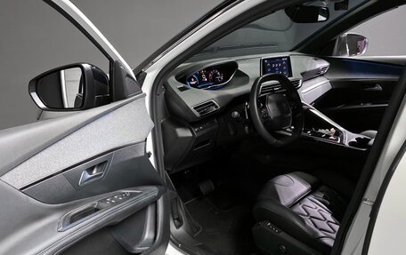 Peugeot 3008 II, 2022 год, 2 020 000 рублей, 8 фотография