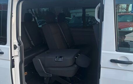 Volkswagen Caravelle T6 рестайлинг, 2022 год, 3 690 000 рублей, 9 фотография