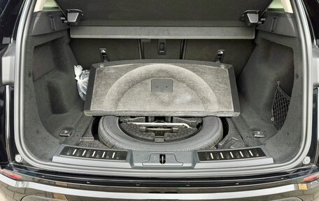 Land Rover Range Rover Evoque II, 2025 год, 6 450 000 рублей, 10 фотография