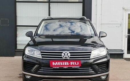 Volkswagen Touareg III, 2016 год, 3 263 000 рублей, 2 фотография