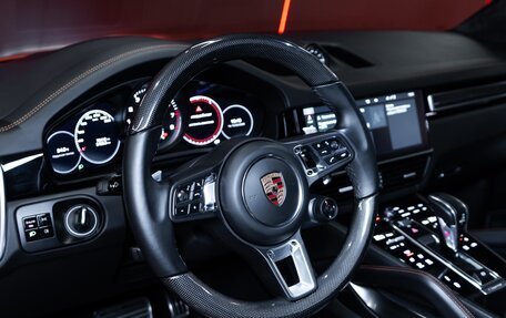 Porsche Cayenne III, 2020 год, 12 990 000 рублей, 19 фотография