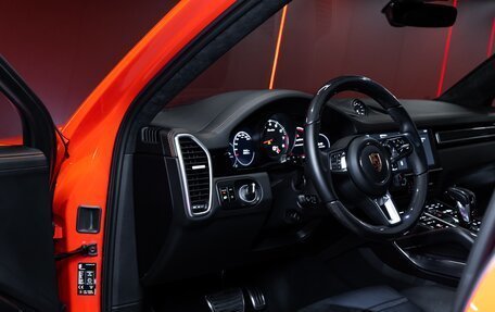 Porsche Cayenne III, 2020 год, 12 990 000 рублей, 18 фотография