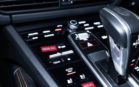 Porsche Cayenne III, 2020 год, 12 990 000 рублей, 25 фотография