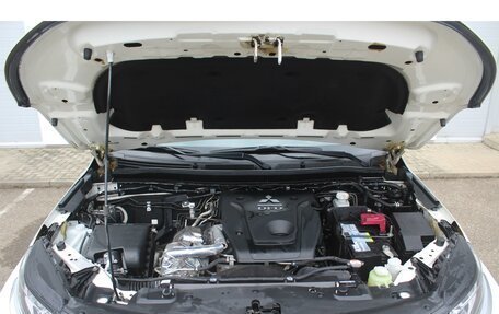 Mitsubishi L200 IV рестайлинг, 2021 год, 3 389 000 рублей, 9 фотография