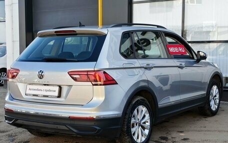 Volkswagen Tiguan II, 2021 год, 2 350 000 рублей, 5 фотография