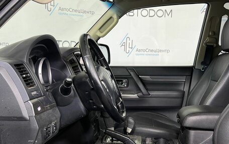 Mitsubishi Pajero IV, 2019 год, 3 529 000 рублей, 7 фотография