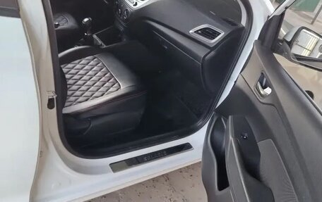 Hyundai Solaris II рестайлинг, 2019 год, 1 500 000 рублей, 10 фотография