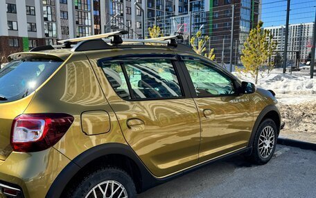 Renault Sandero II рестайлинг, 2017 год, 1 300 000 рублей, 18 фотография