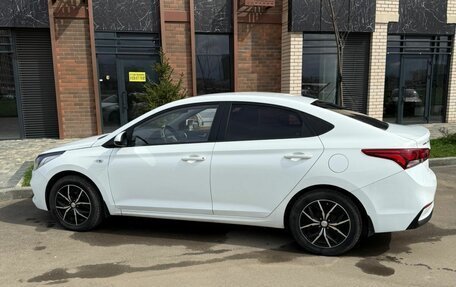Hyundai Solaris II рестайлинг, 2019 год, 1 170 000 рублей, 3 фотография