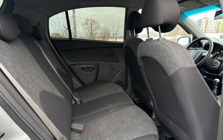 KIA Rio II, 2006 год, 200 000 рублей, 14 фотография