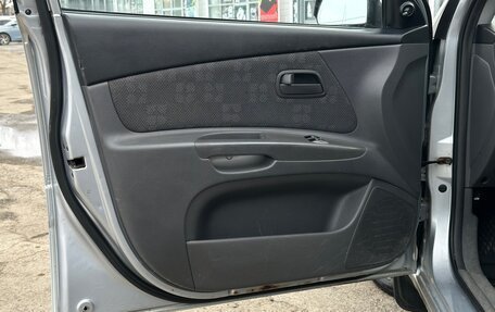 KIA Rio II, 2006 год, 200 000 рублей, 17 фотография