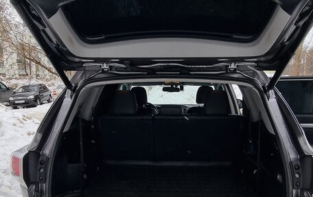 Toyota Highlander III, 2015 год, 3 300 000 рублей, 9 фотография