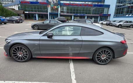 Mercedes-Benz C-Класс, 2017 год, 3 200 000 рублей, 4 фотография