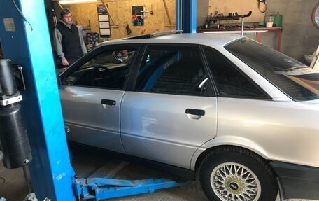 Audi 80, 1990 год, 220 000 рублей, 4 фотография