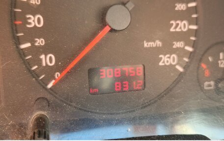 Audi A6, 2001 год, 450 000 рублей, 7 фотография