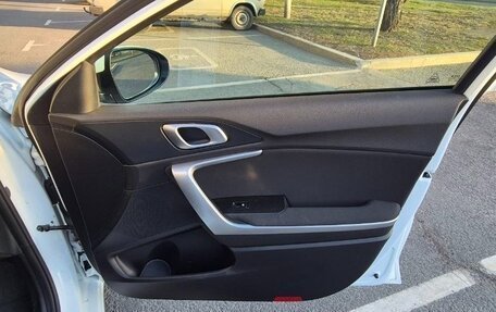 KIA cee'd III, 2022 год, 2 450 000 рублей, 11 фотография