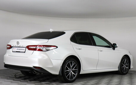 Toyota Camry, 2021 год, 3 597 000 рублей, 5 фотография