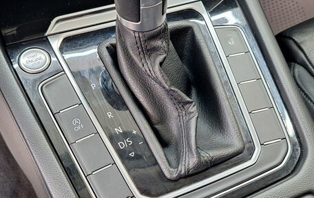 Volkswagen Passat B8 рестайлинг, 2018 год, 1 850 000 рублей, 11 фотография