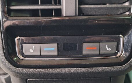 Volkswagen Passat B8 рестайлинг, 2018 год, 1 850 000 рублей, 14 фотография