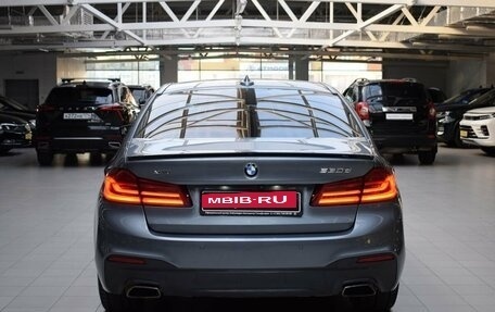 BMW 5 серия, 2018 год, 4 250 000 рублей, 6 фотография