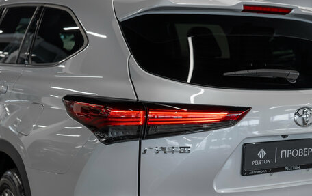 Toyota Highlander, 2026 год, 5 850 000 рублей, 31 фотография